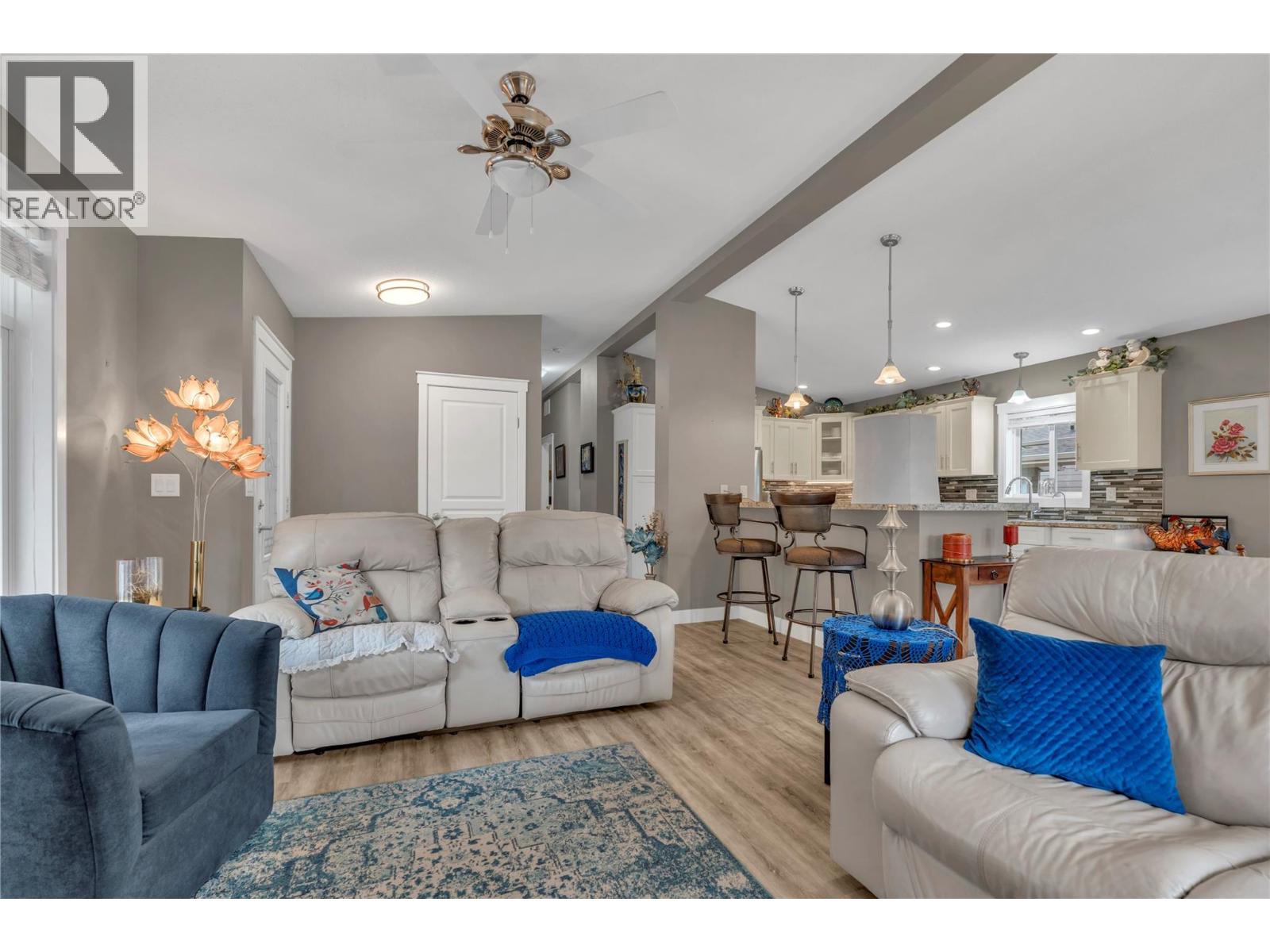 1340 3A Highway Unit# 1, Keremeos