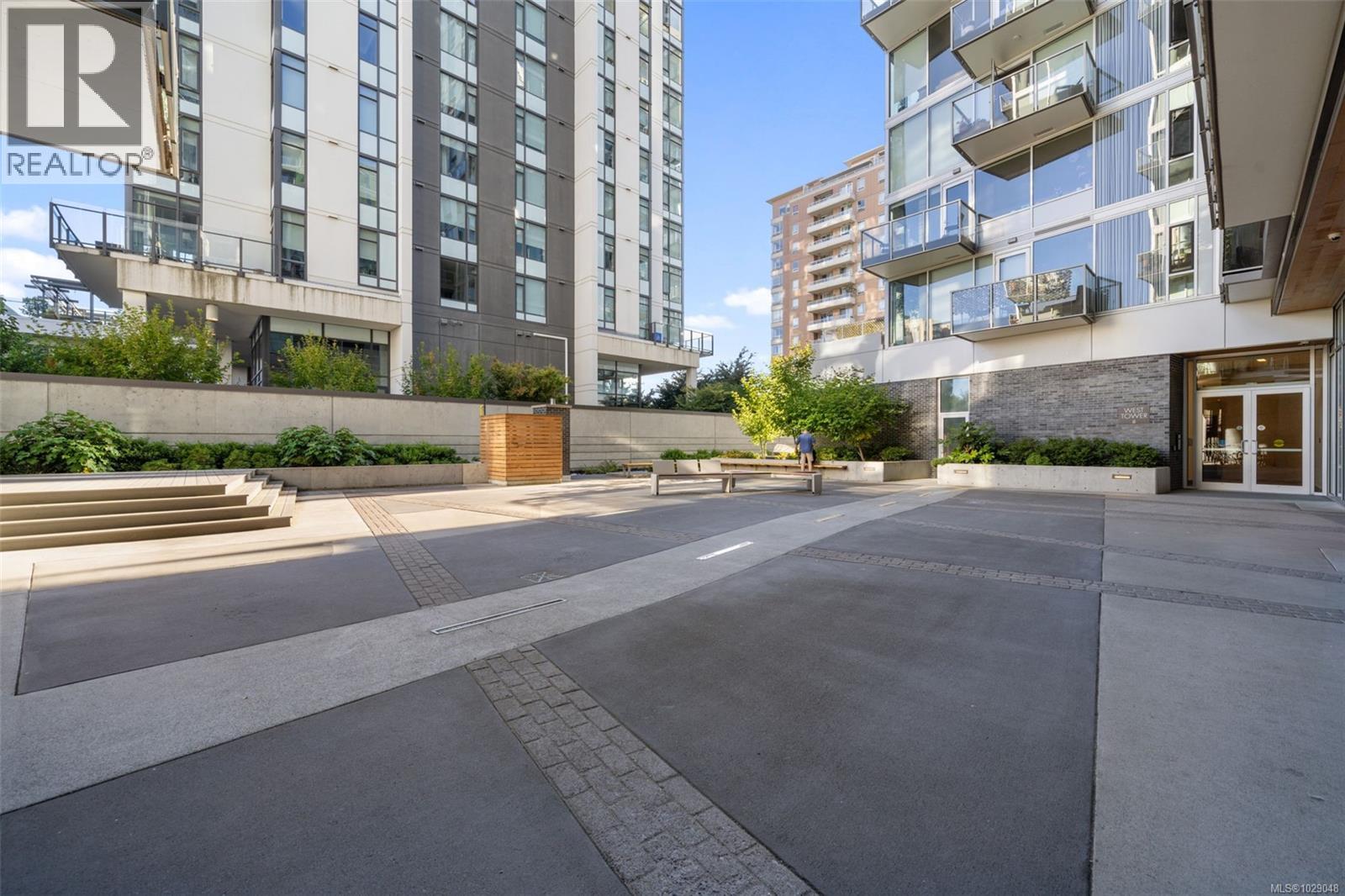 #1202 989 JOHNSON ST - 36