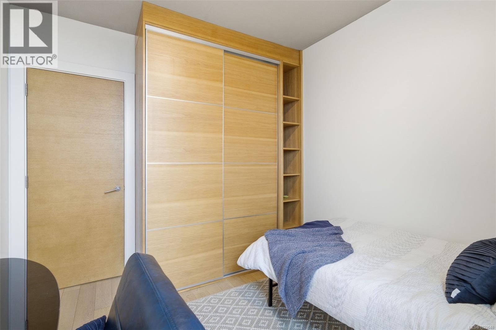 #1202 989 Johnson St - 30