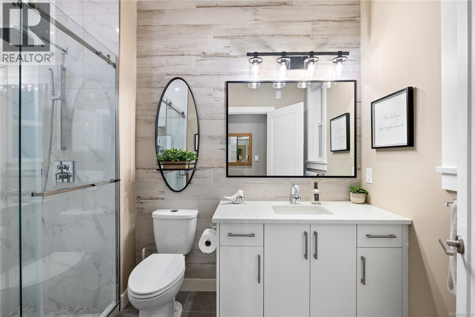 2371 Renfrew Rd - 10