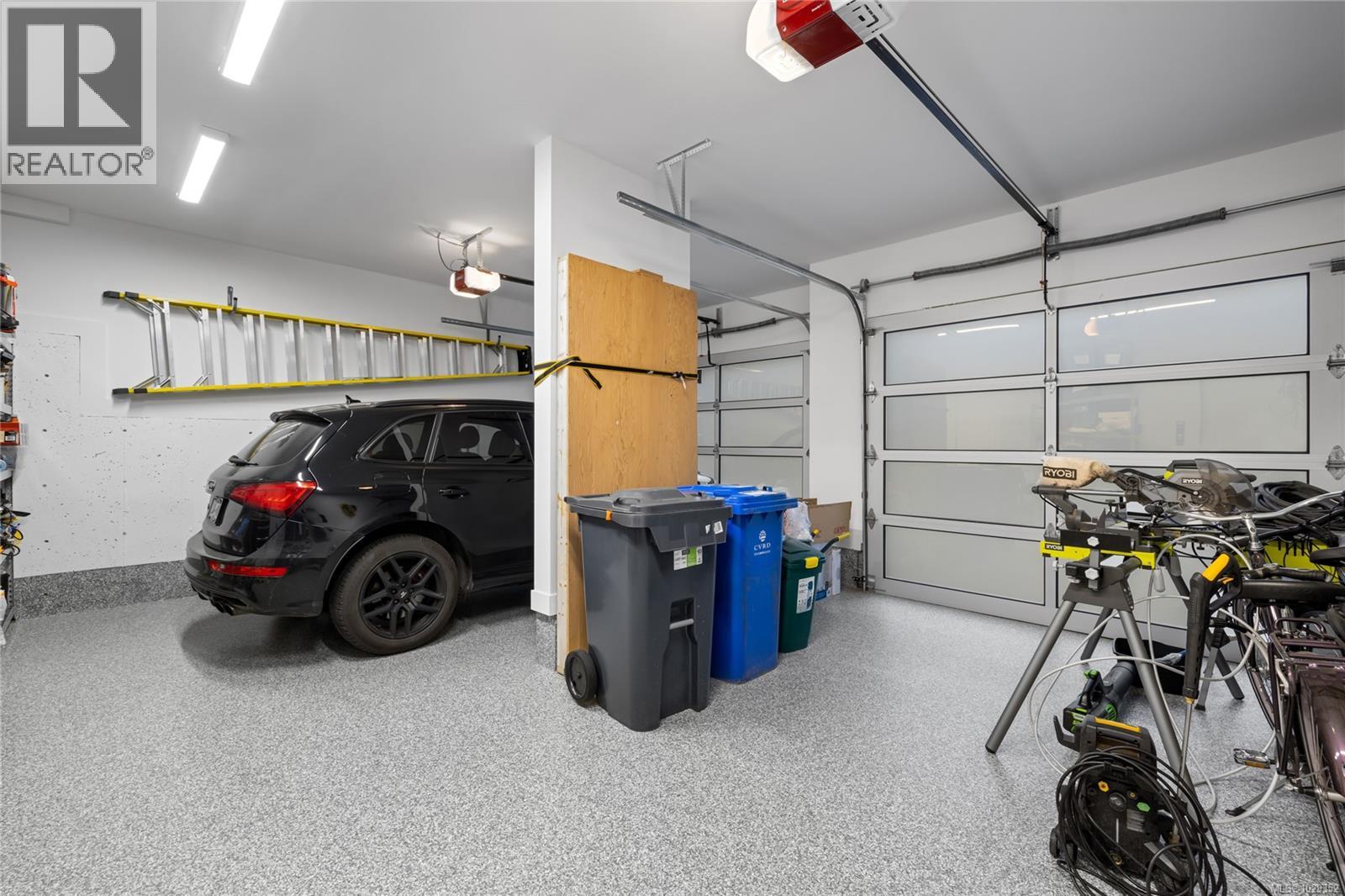 2371 Renfrew Rd - 59