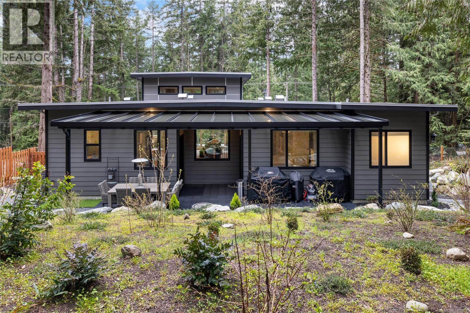 2371 Renfrew Rd - 64