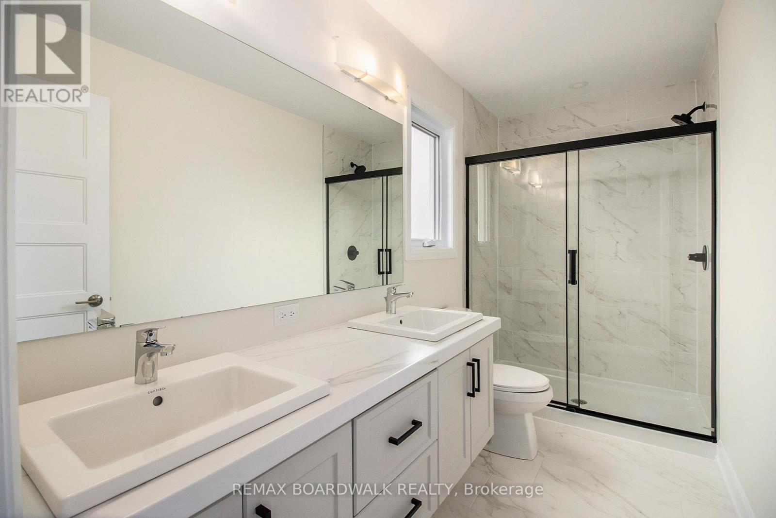 464 FALCON LANE - 12
