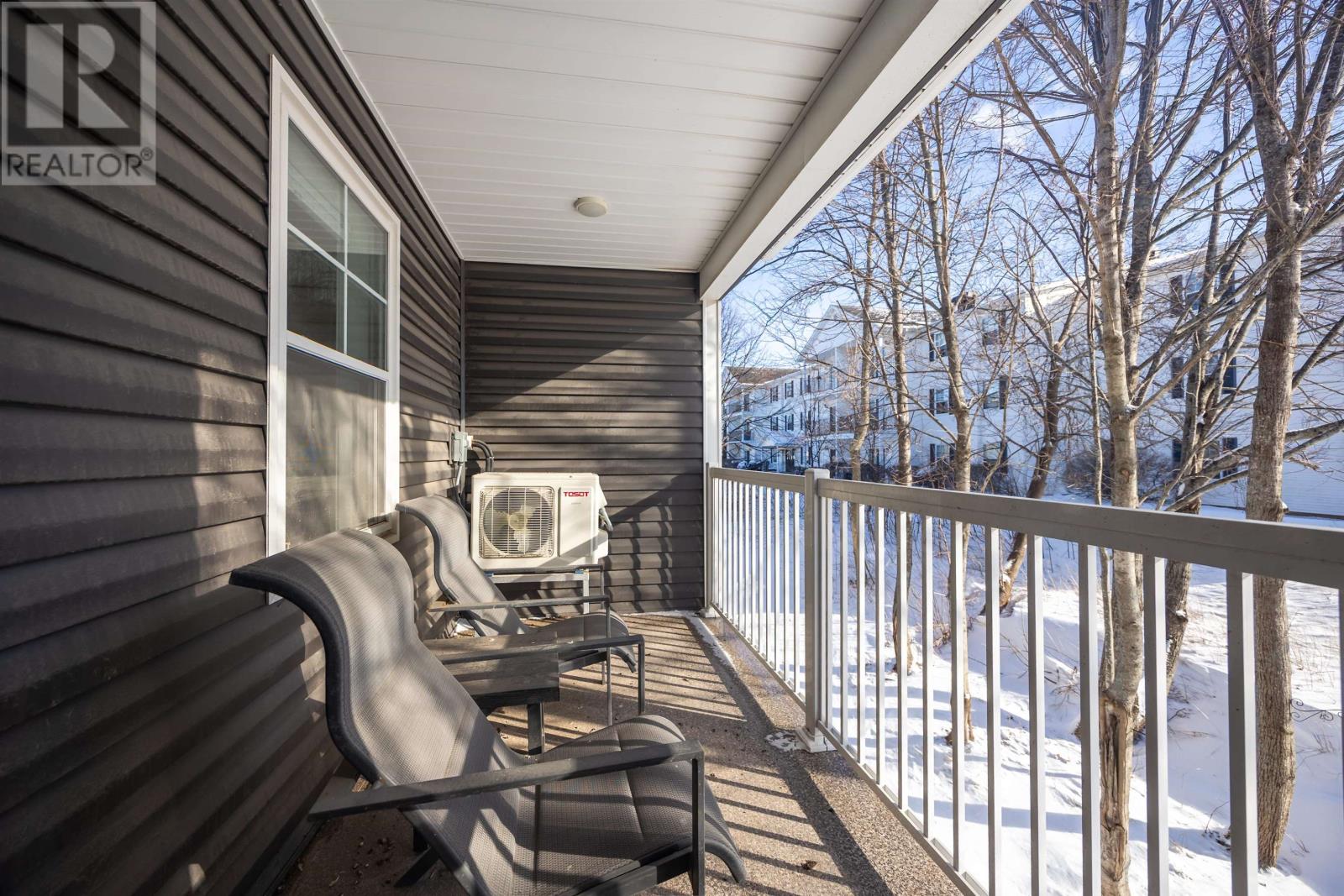 #206 29 STRATFORD ROAD - 12