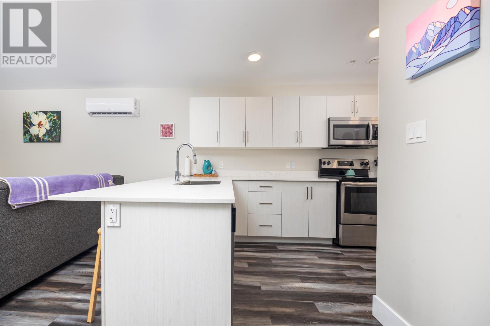 #206 29 STRATFORD ROAD - 5