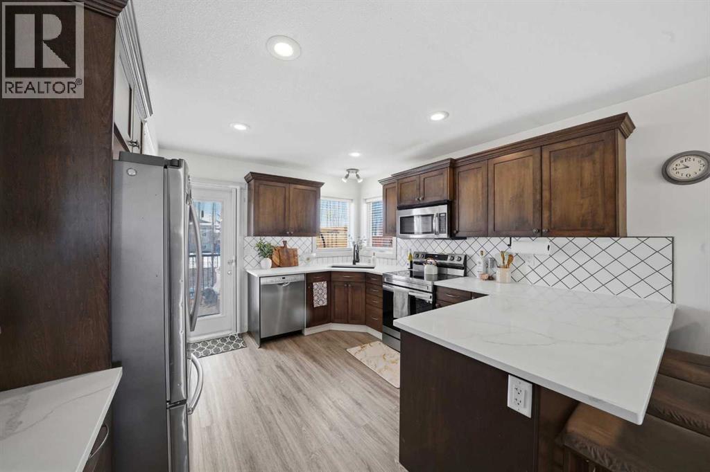 32 Rozier Close, Sylvan Lake