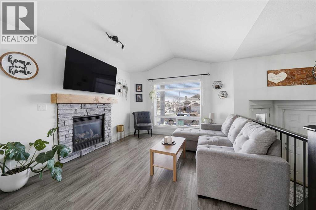 32 Rozier Close, Sylvan Lake