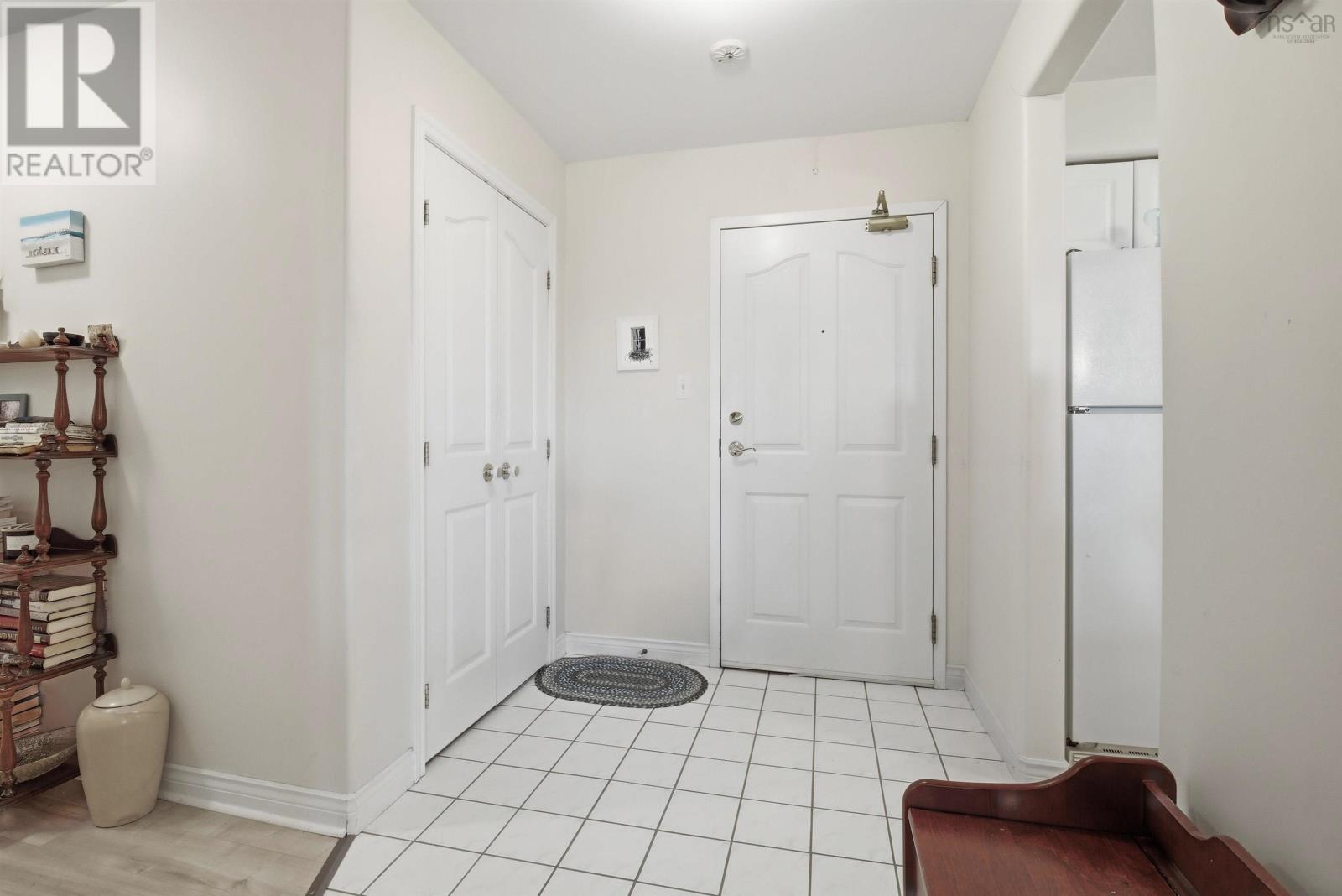 Property photo of 410 2 Lake Drive