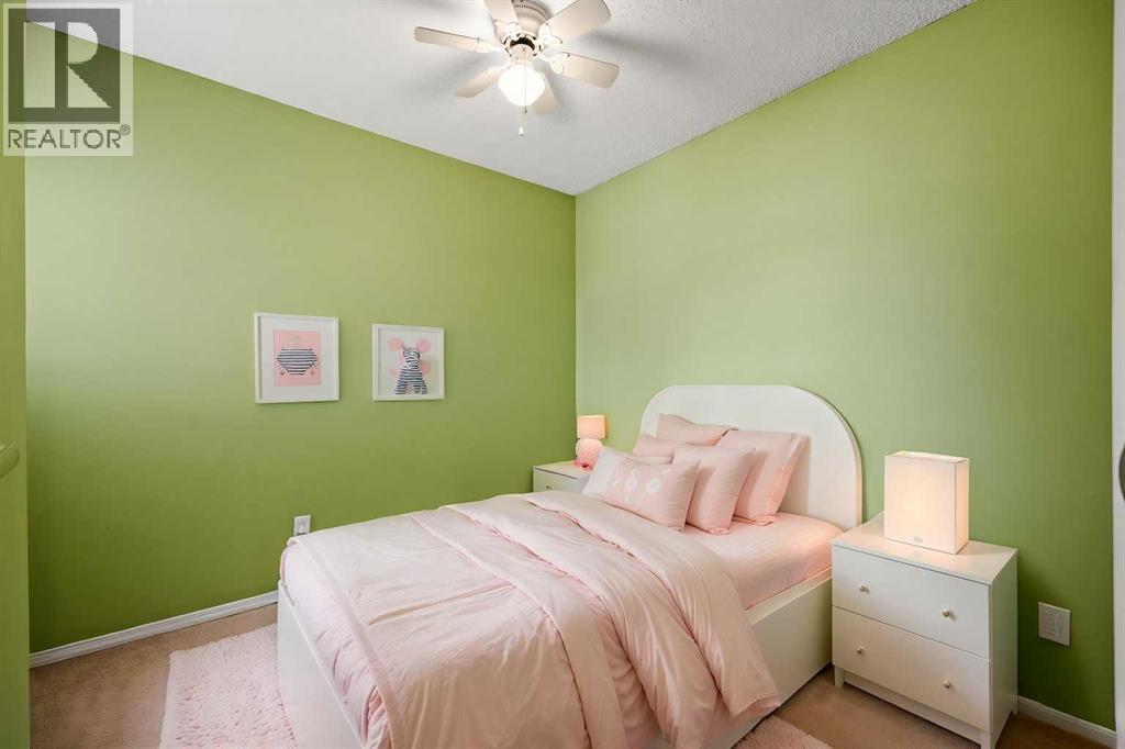 Single Family House for Sale in  Falshire Terrace NE Falconridge Calgary 