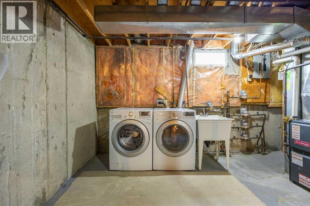 Single Family House for Sale in  Falshire Terrace NE Falconridge Calgary 