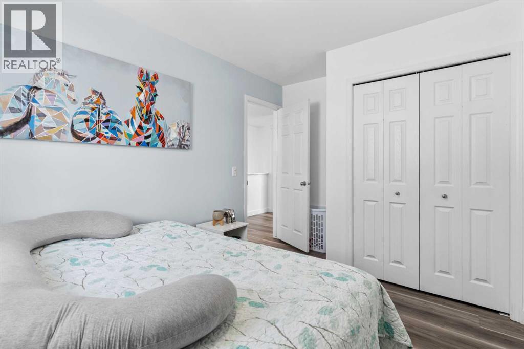 Single Family House for Sale in  Silverado Plains Close SW Silverado Calgary 