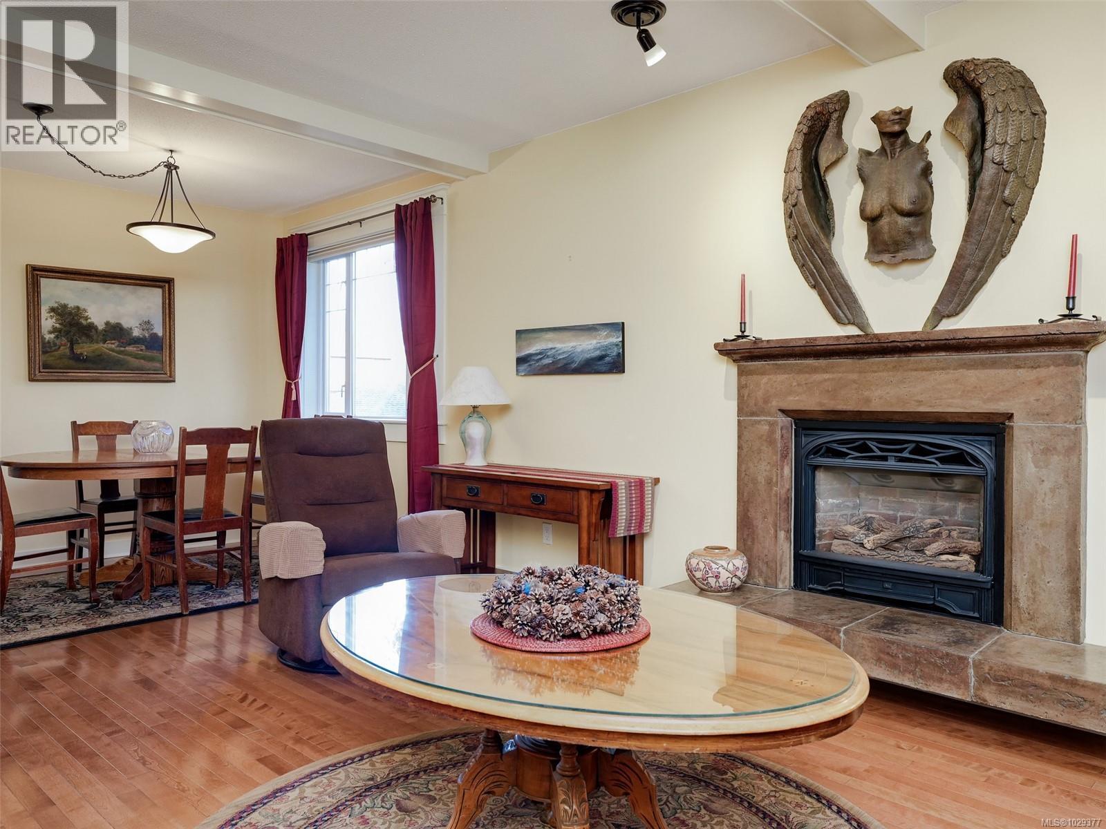 1152 CHAPMAN ST - 14