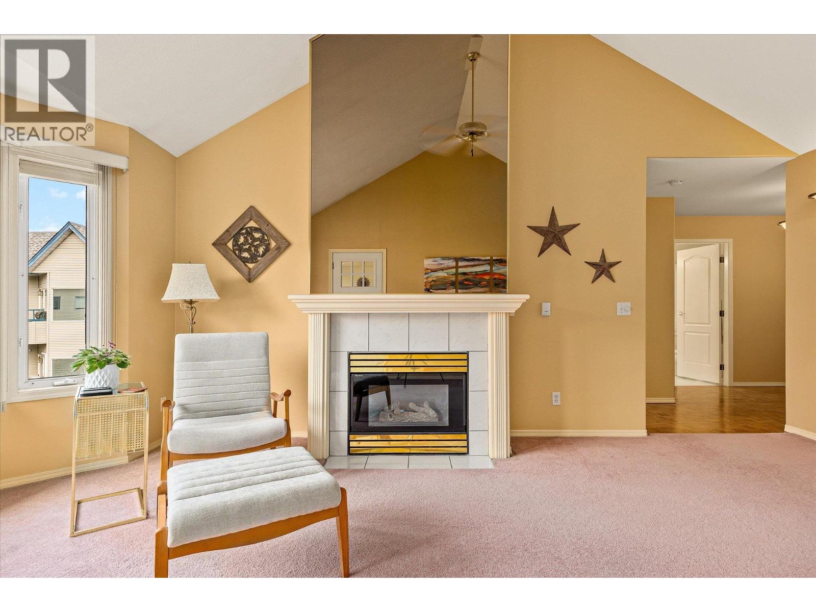 314 985 KLO Road, Kelowna