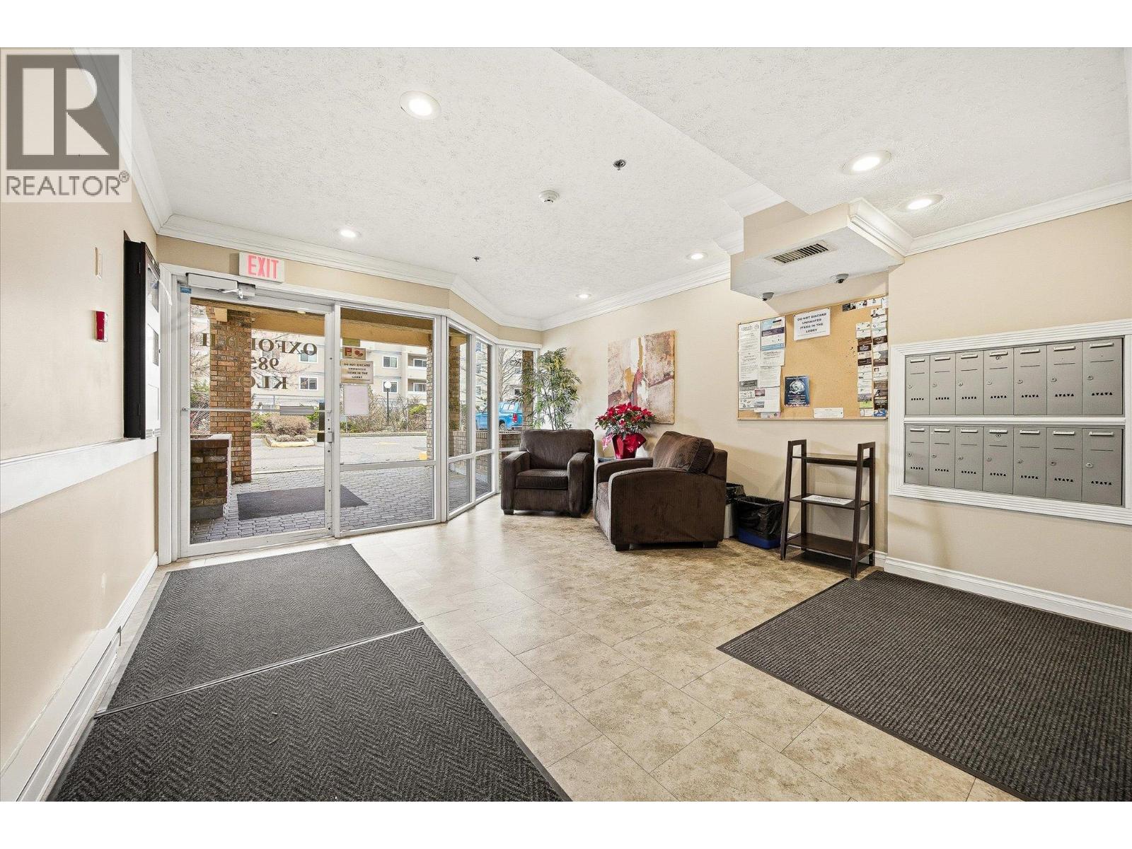 314 985 KLO Road, Kelowna