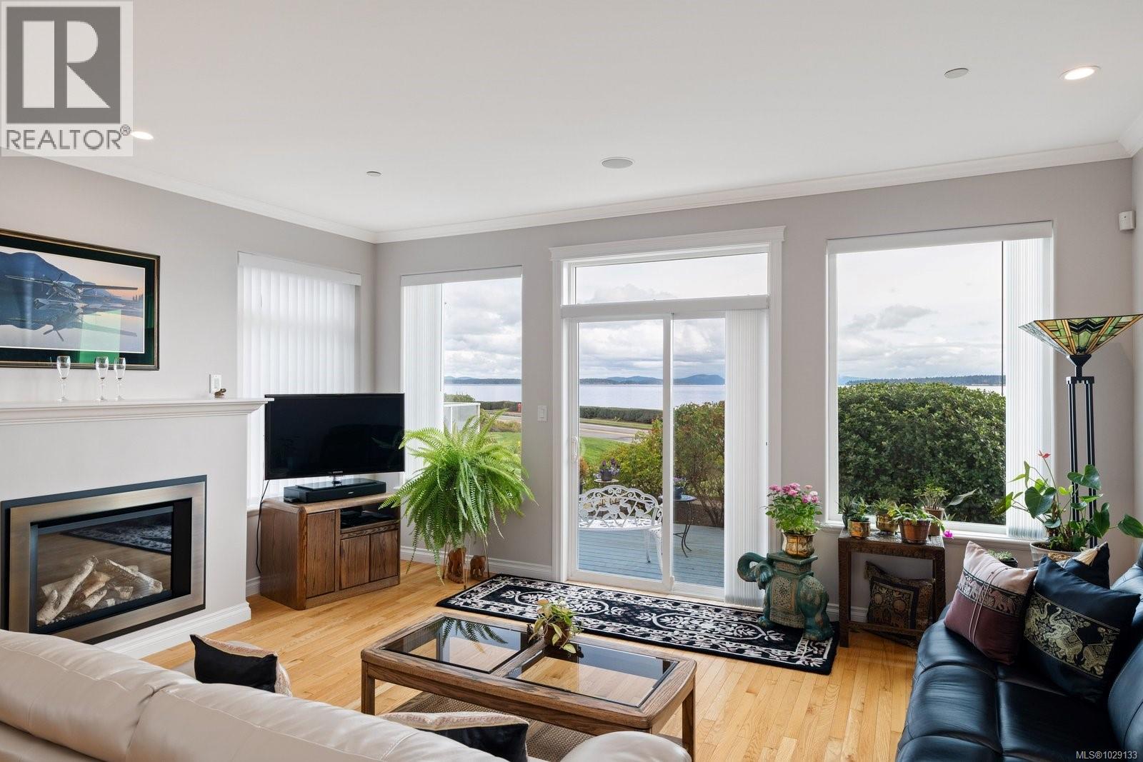 9452 LOCHSIDE DR - 5