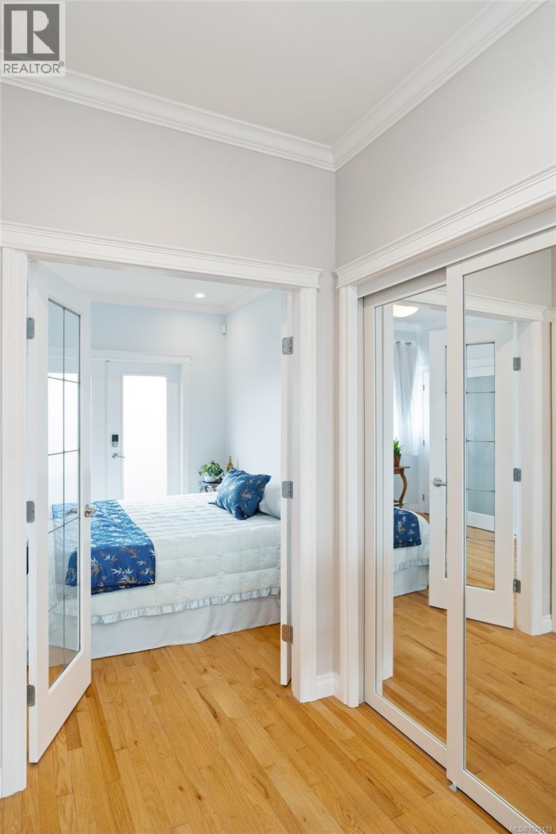 9452 LOCHSIDE DR - 20