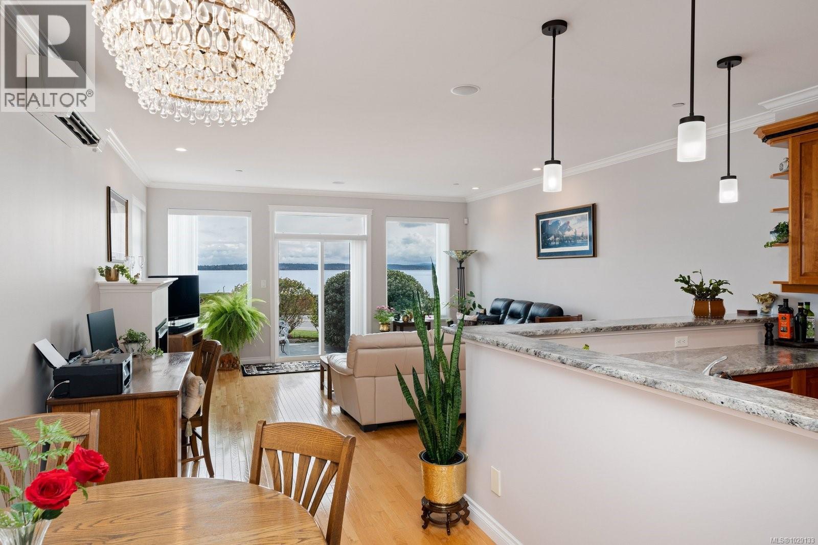 9452 LOCHSIDE DR - 10