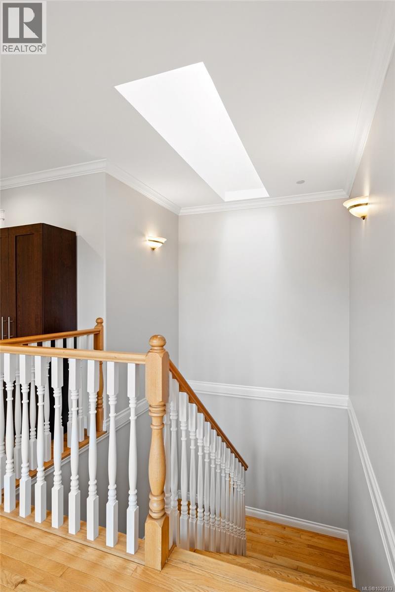 9452 LOCHSIDE DR - 30