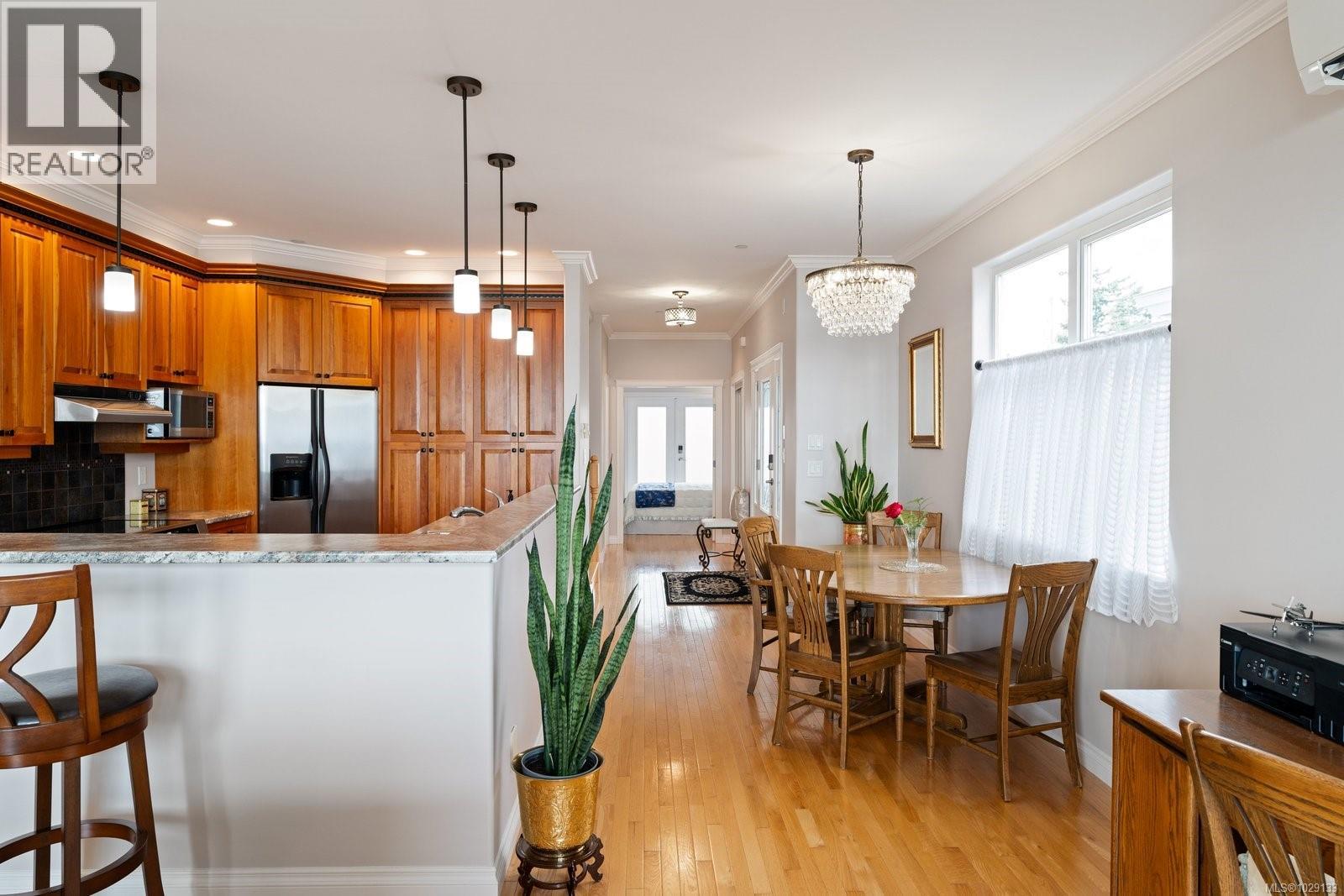 9452 LOCHSIDE DR - 9