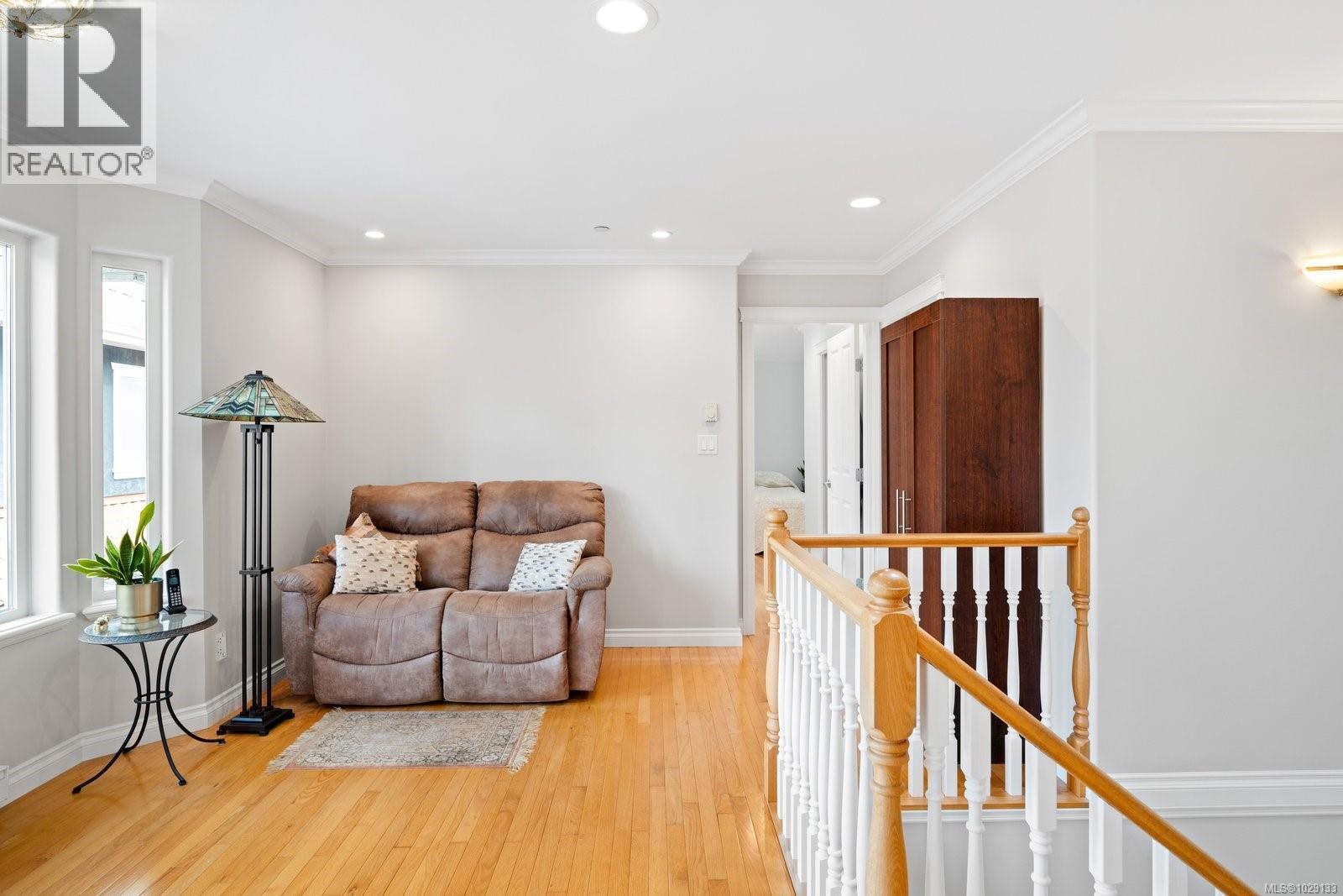 9452 LOCHSIDE DR - 31