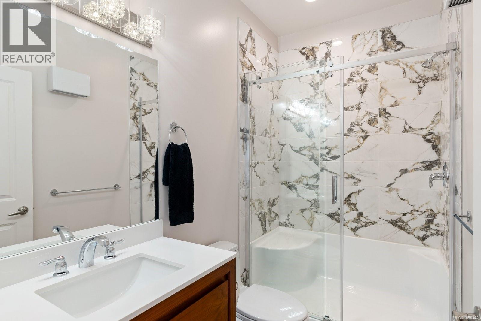 9452 LOCHSIDE DR - 21