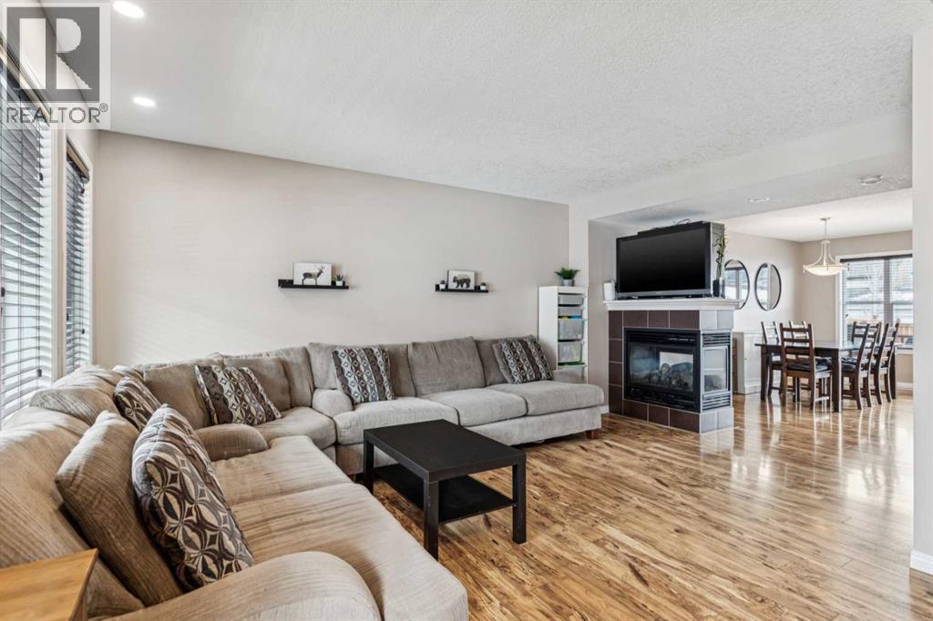 Single Family House for Sale in  New Brighton Heights SE New Brighton Calgary 