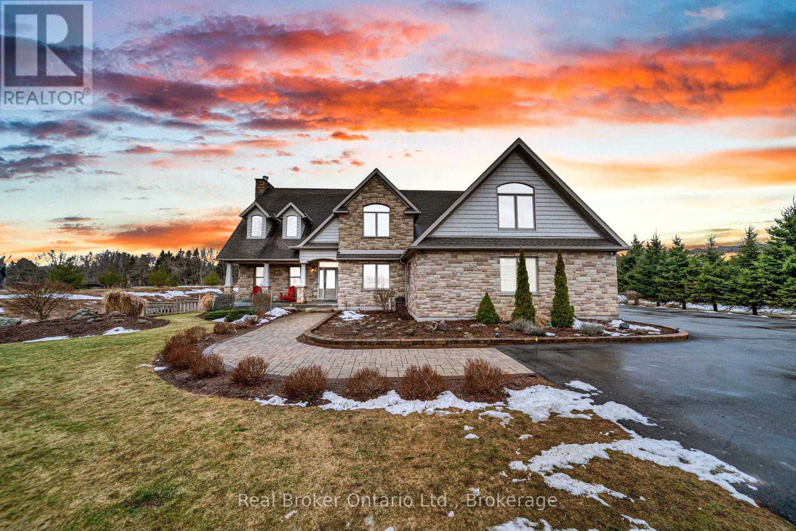 4760 NASSAGAWEYA-PUSLINCH TOWNLINE