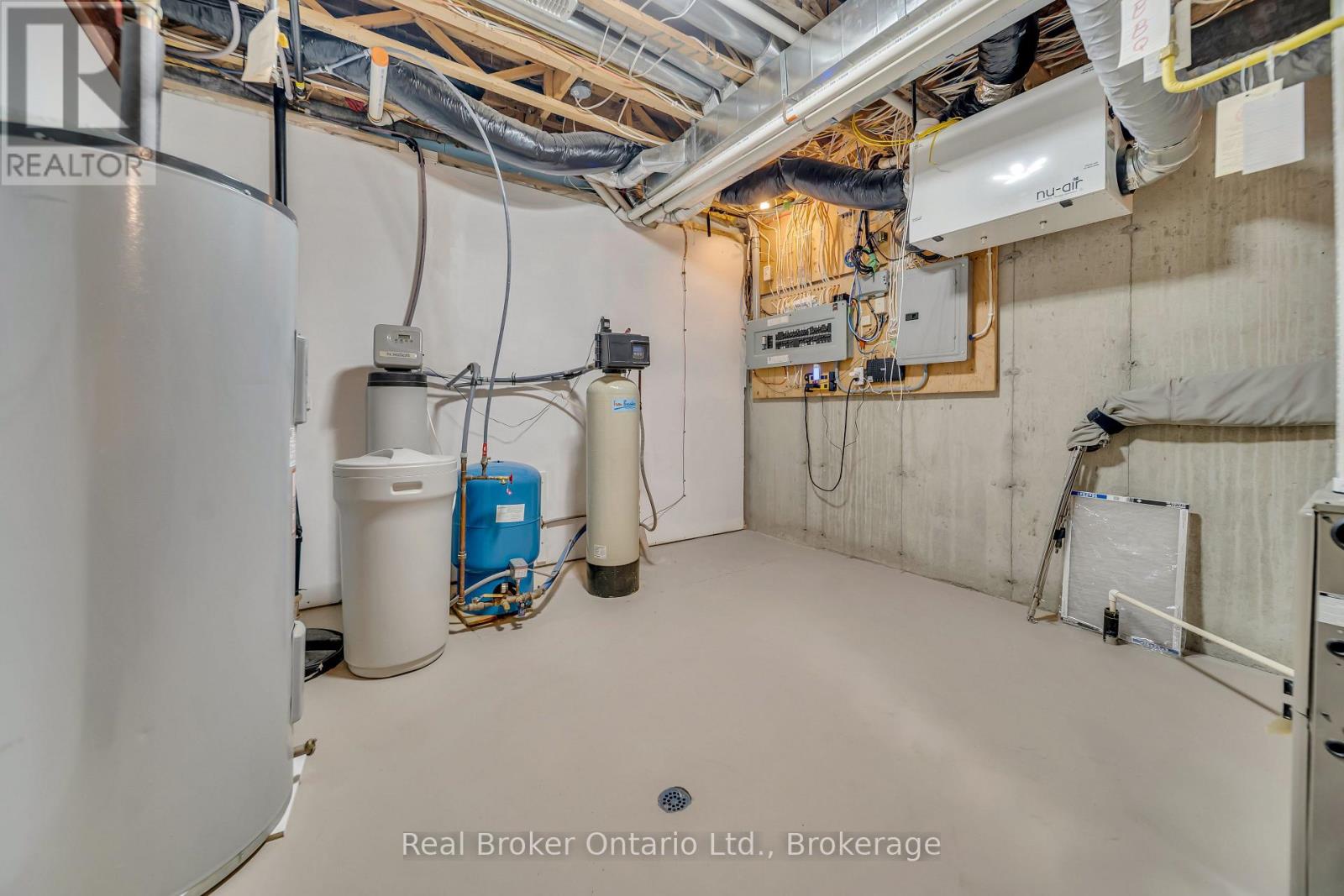4760 NASSAGAWEYA-PUSLINCH TOWNLINE — photo 44