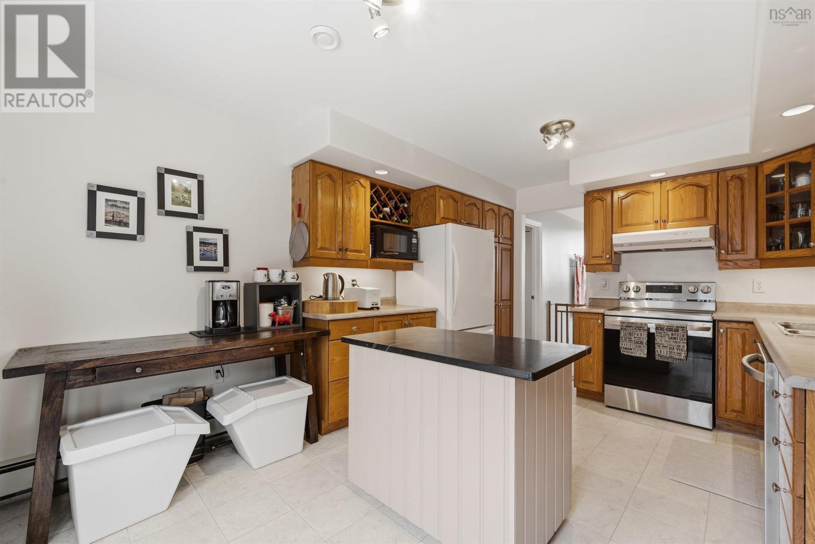 Property 18 of 49 of 21 Lundy Drive