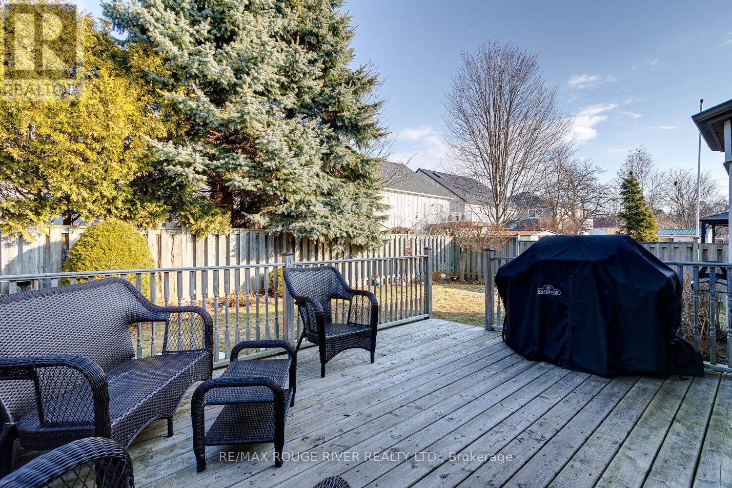 69 HUFFMAN AVENUE - 10