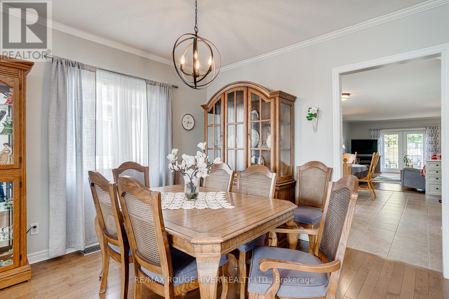 69 HUFFMAN AVENUE - 16