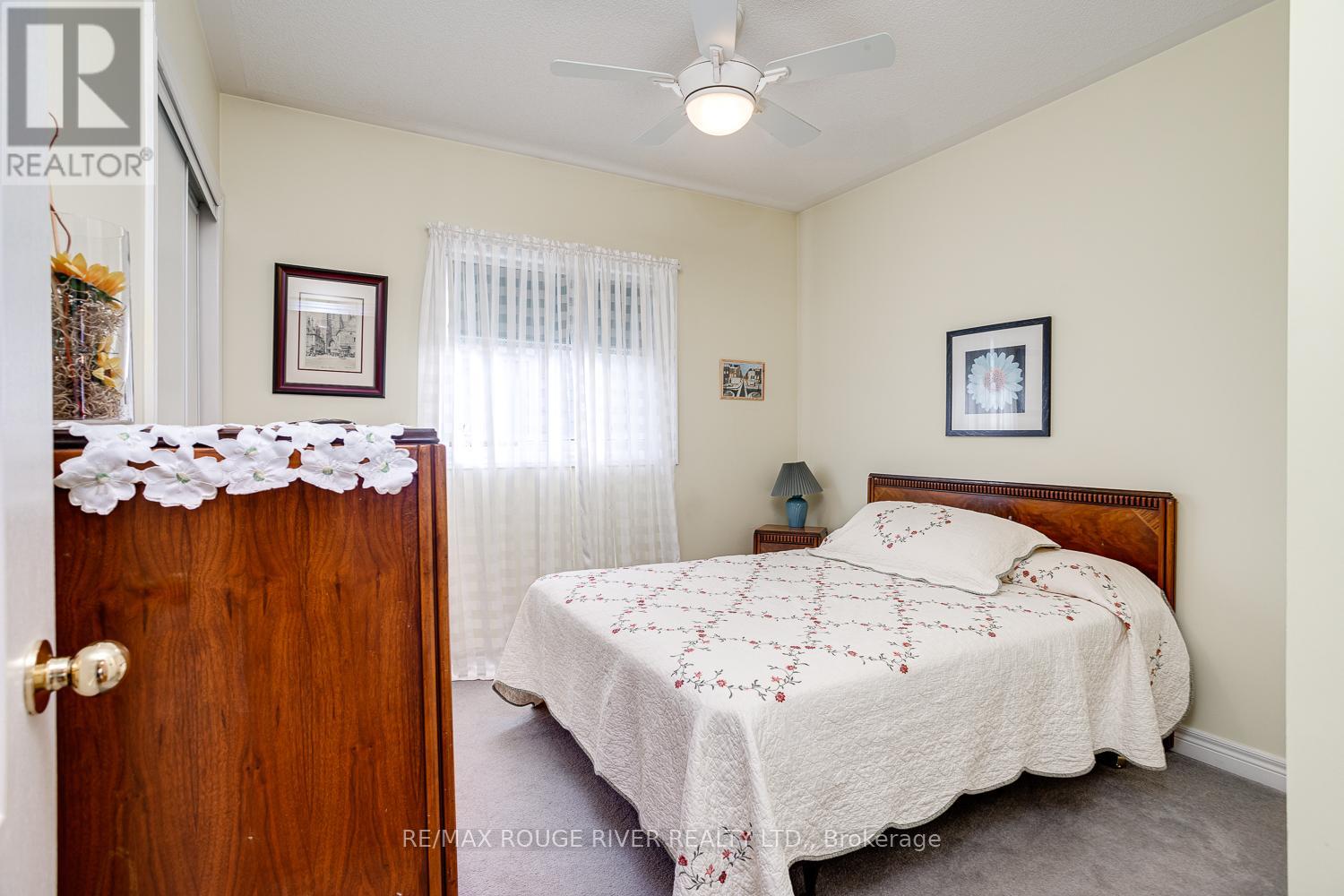 69 HUFFMAN AVENUE - 26