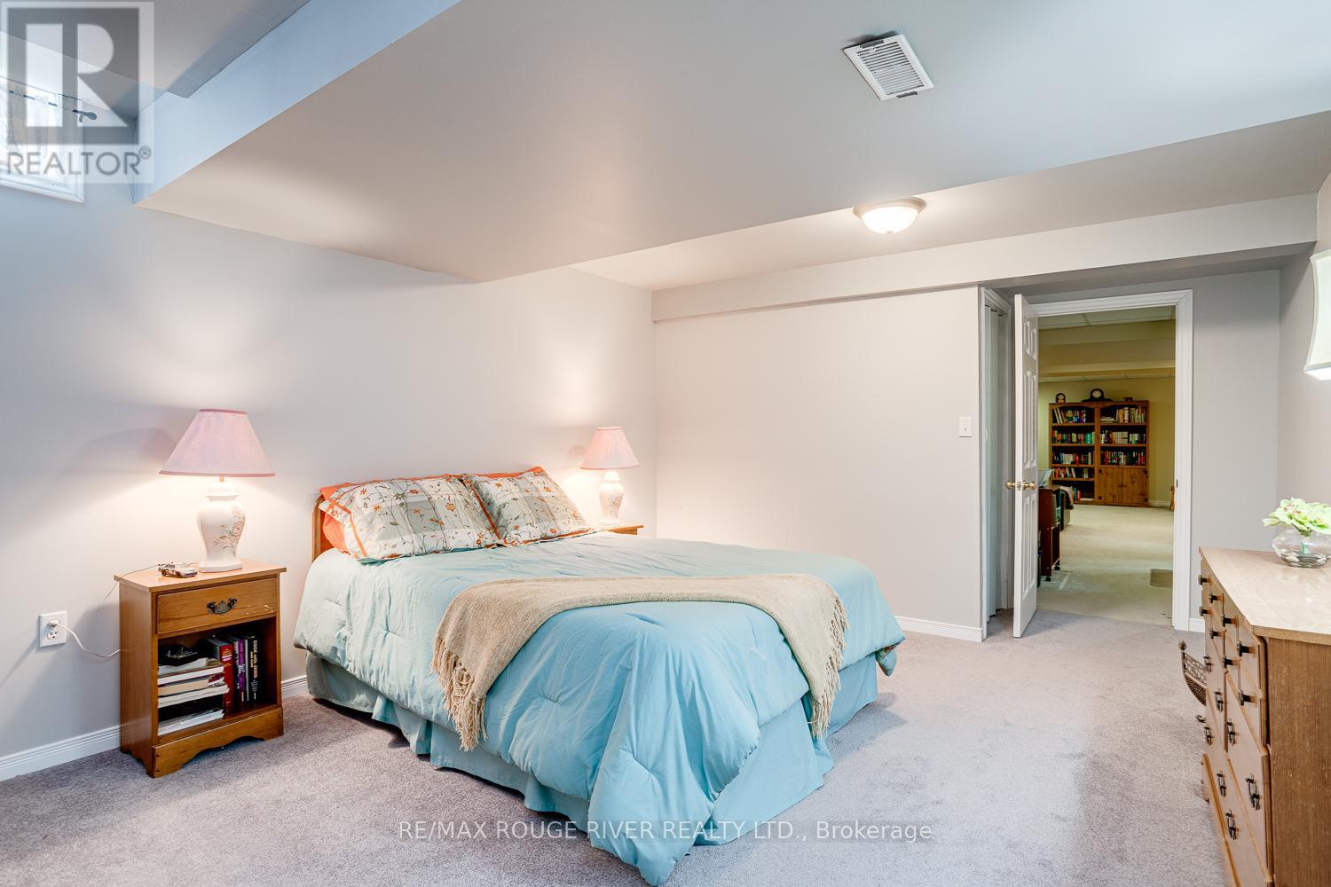 69 HUFFMAN AVENUE - 40