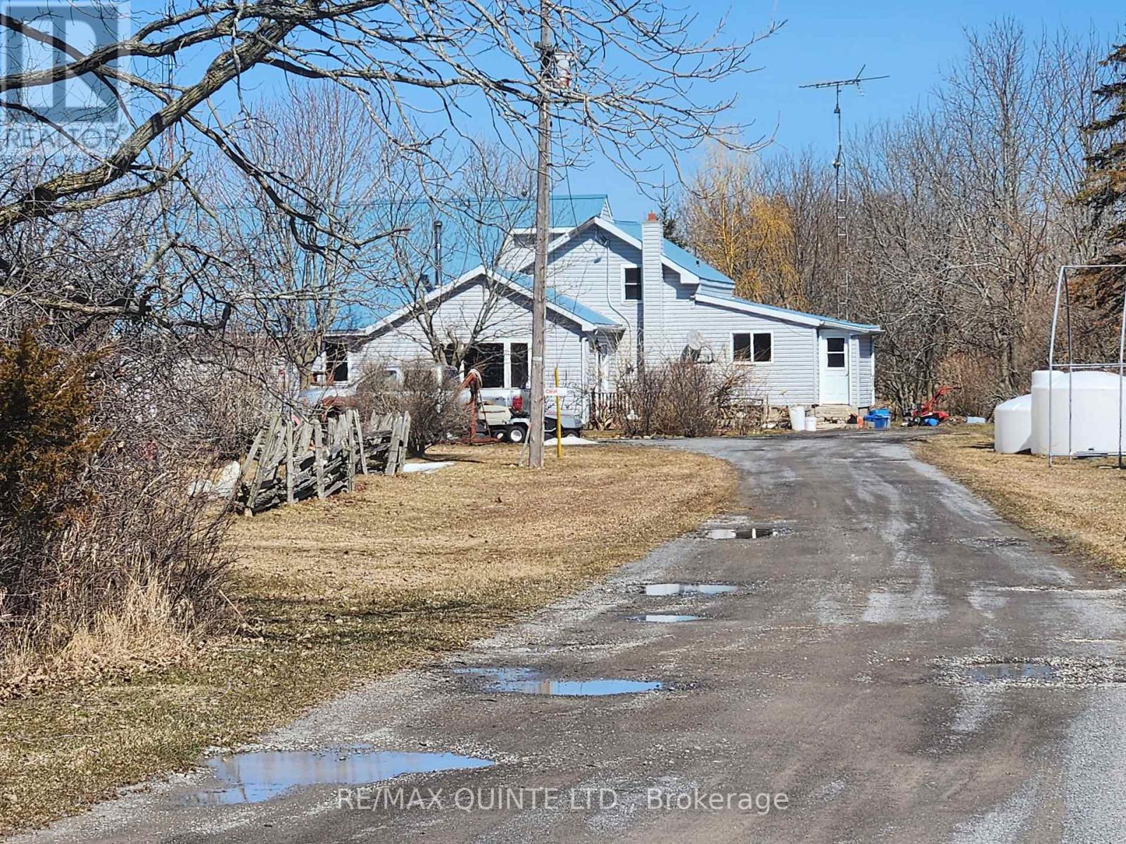 159 SIMPSON ROAD, Prince Edward County (Athol Ward), Ontario
