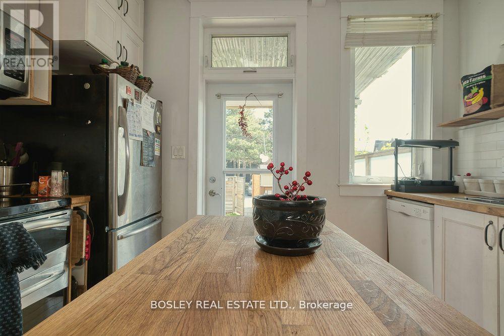 159A GLADSTONE AVENUE - 4