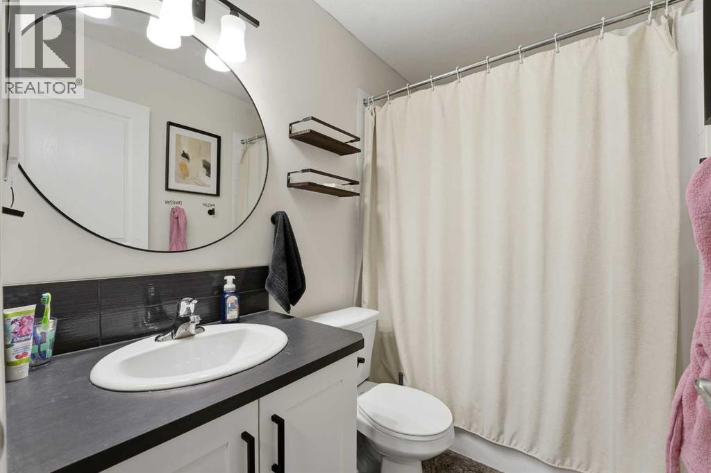 339 Viscount Drive, Red Deer