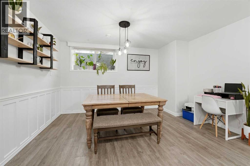 339 Viscount Drive, Red Deer