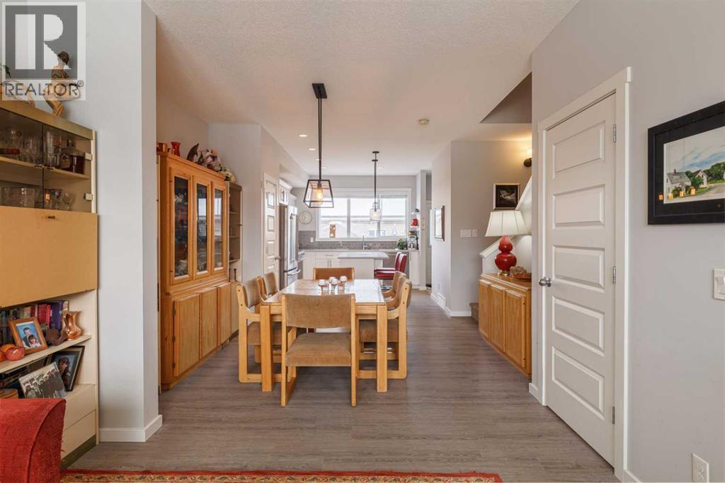 Single Family House for Sale in  Wolf Hollow Park SE Wolf Willow Calgary 