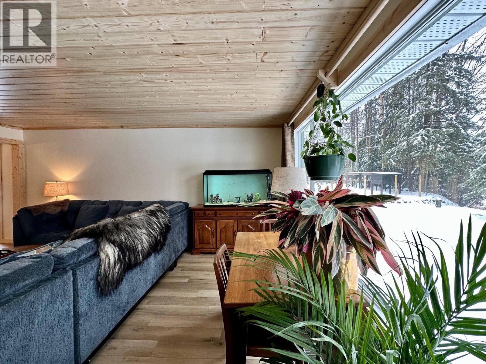 1291 COALMINE Road, Telkwa