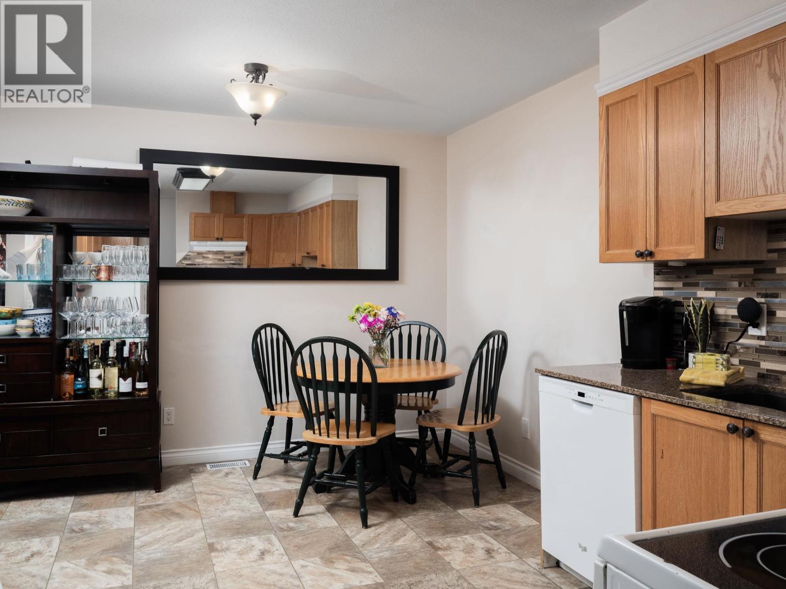 #103 3015 ST ANNE CRESCENT - 12