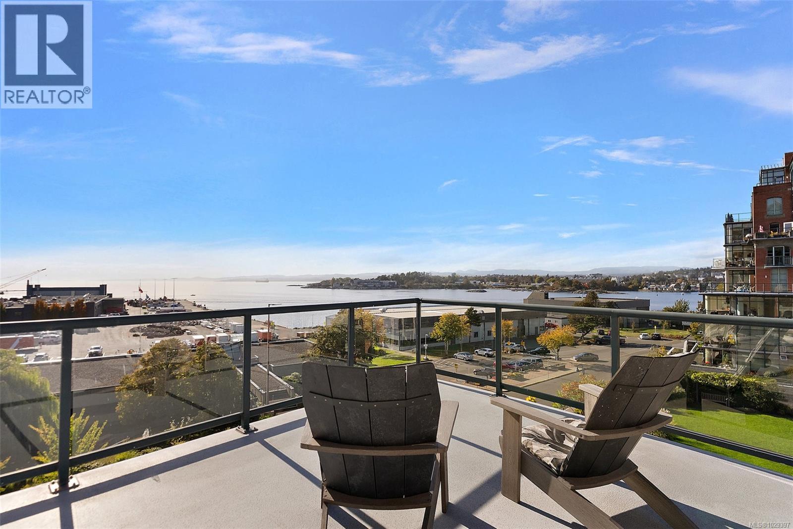 #631 21 Dallas Rd - 7
