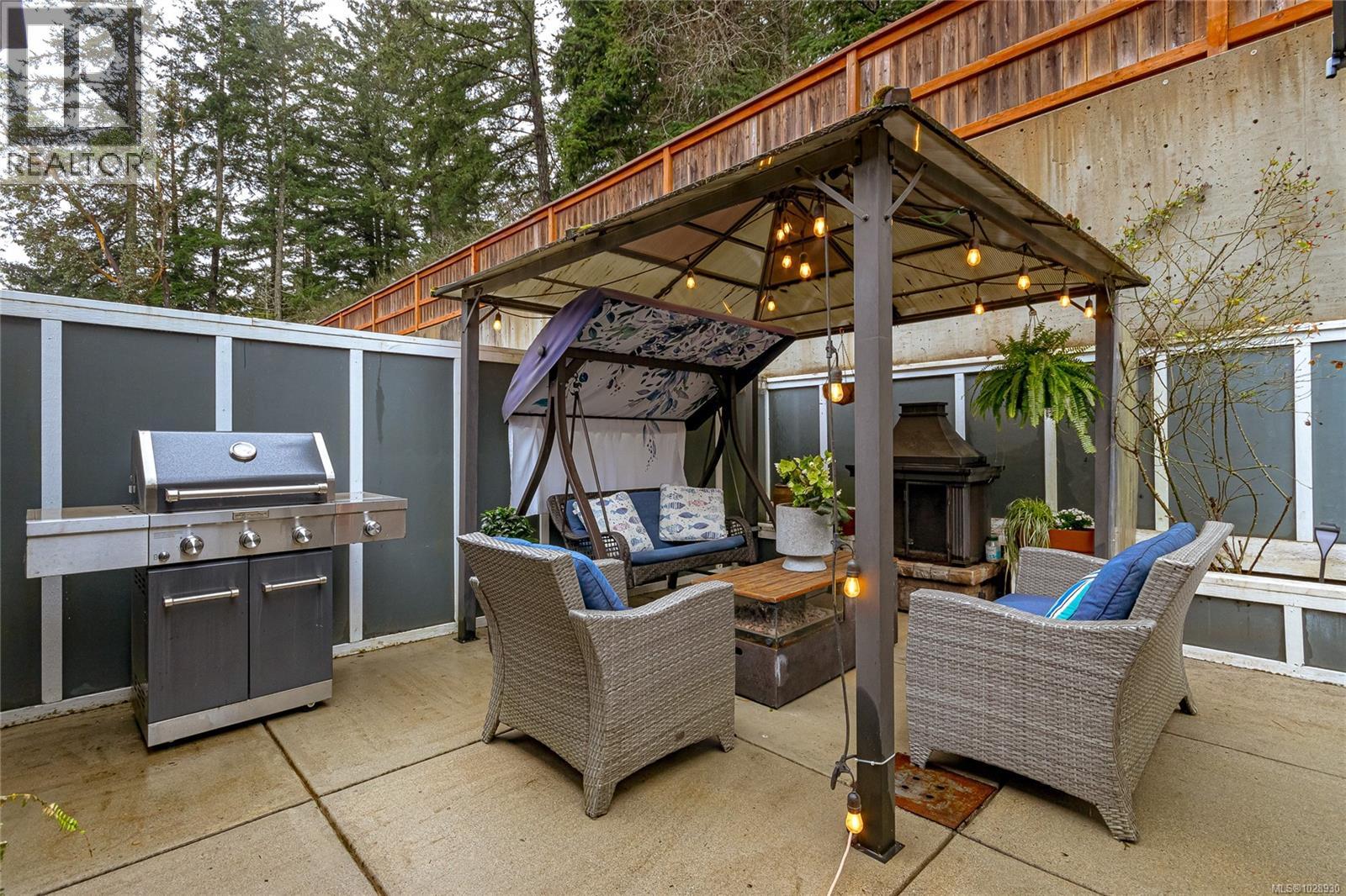 1004 GUENTER PL - 33