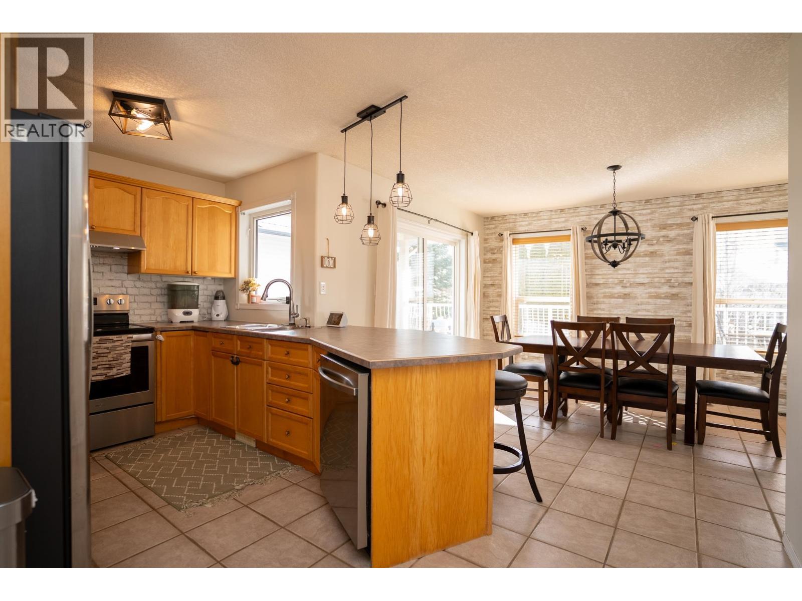 6965 WESTGATE AVENUE - 7