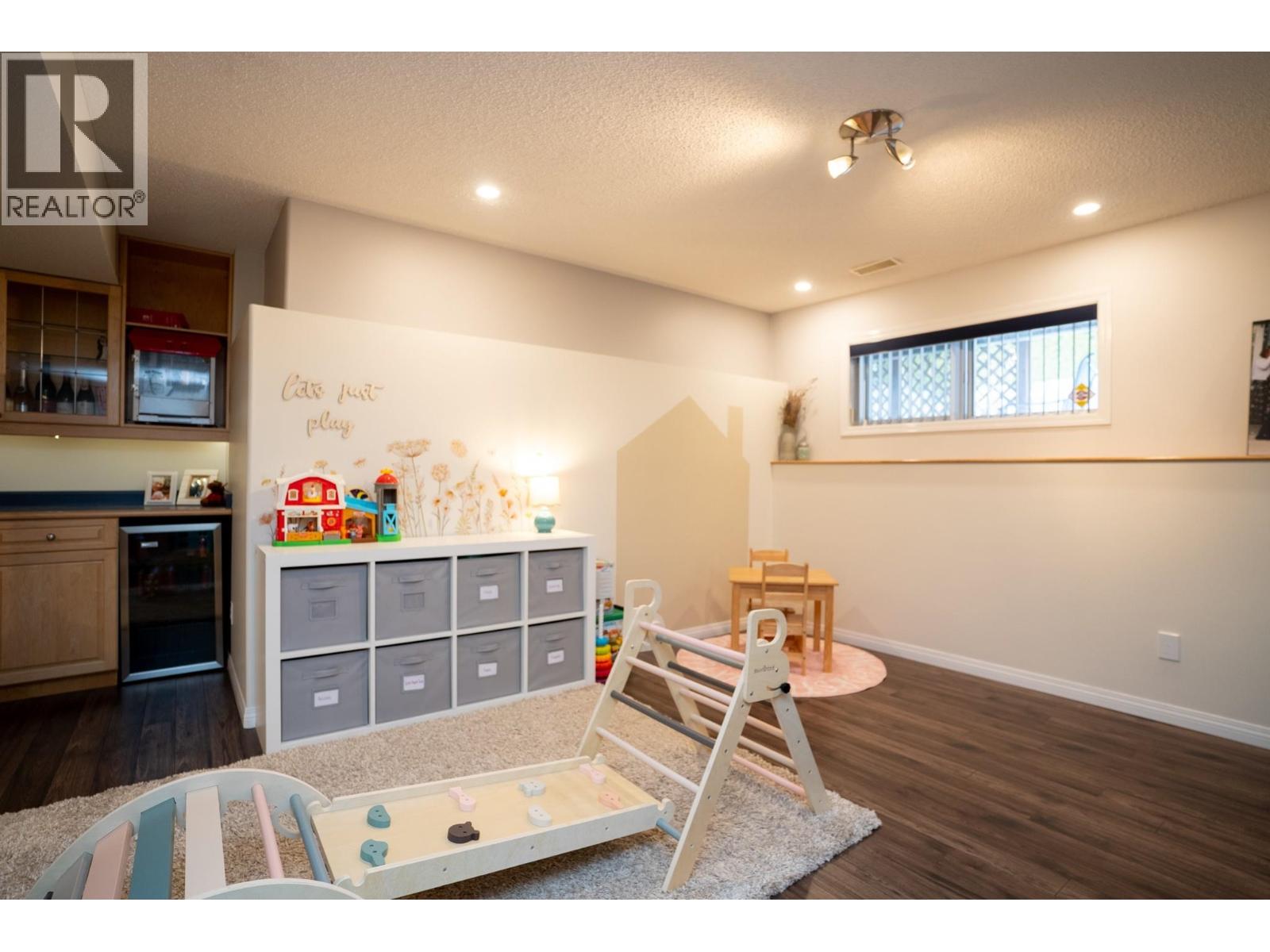 6965 WESTGATE AVENUE - 22