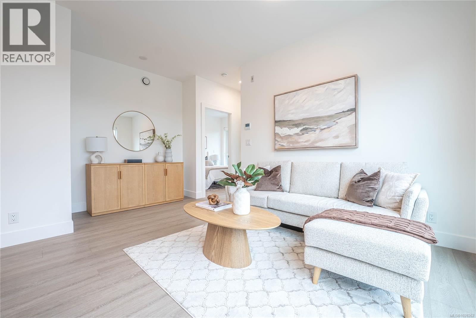 606 258 Helmcken Road, View Royal