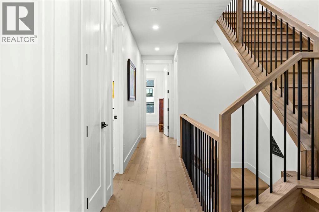 Single Family House for Sale in   Avenue SW Altadore Calgary 