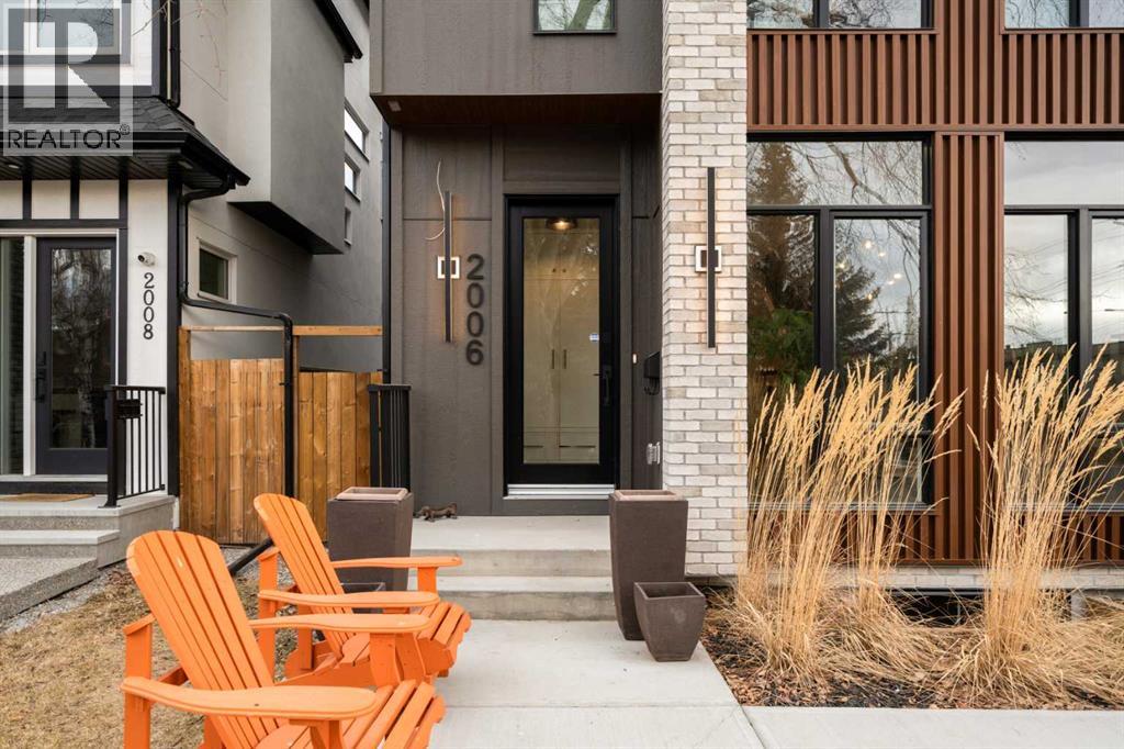 Single Family House for Sale in   Avenue SW Altadore Calgary 