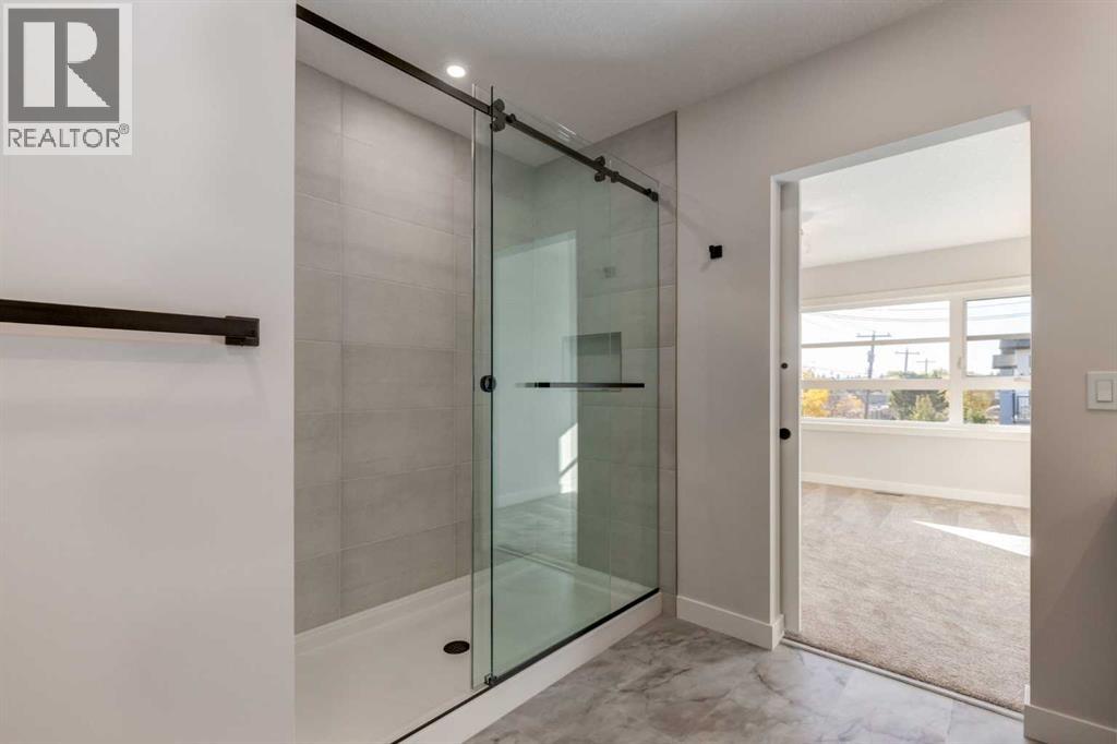 Single Family House for Sale in   Avenue SW Richmond Calgary 