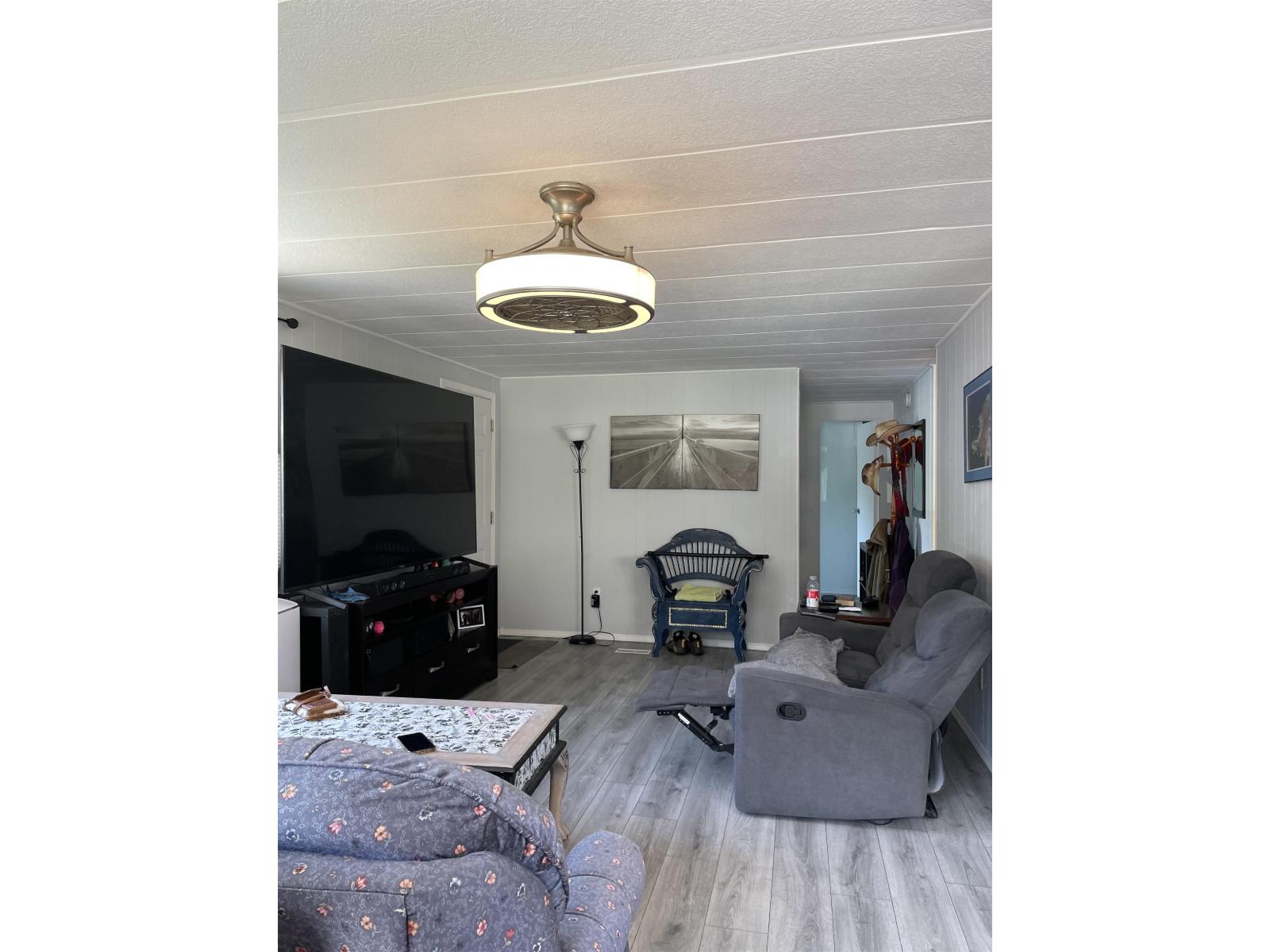 52 65367 KAWKAWA LAKE ROAD, Hope, Hope