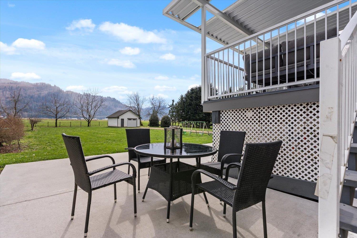 49176 PRAIRIE CENTRAL ROAD, East Chilliwack